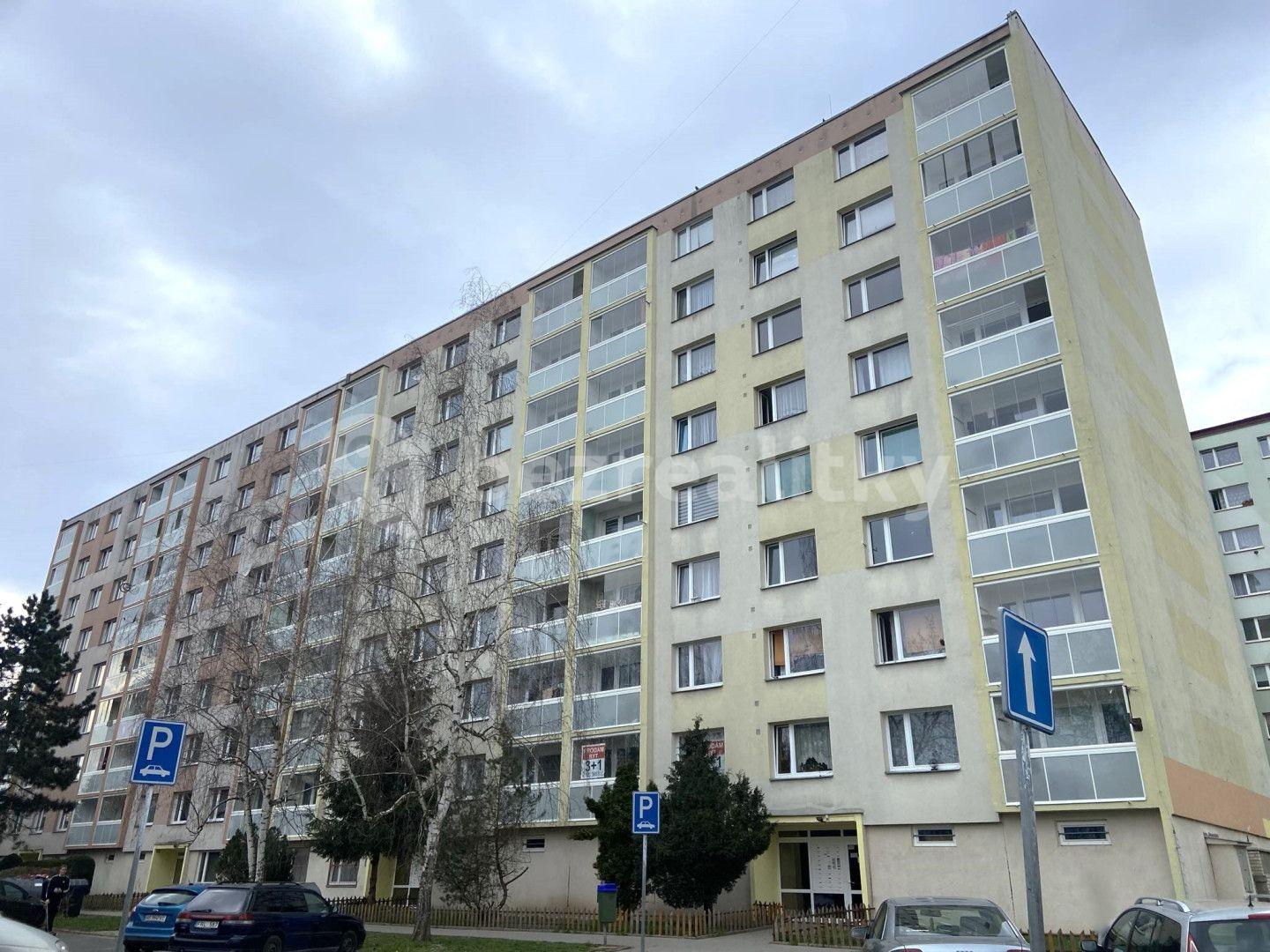 3 bedroom flat for sale, 79 m², Karla Čapka, Krupka, Ústecký Region