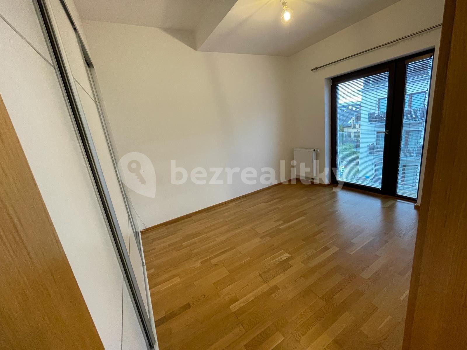 1 bedroom with open-plan kitchen flat to rent, 56 m², Nepomuckých, Prague, Prague
