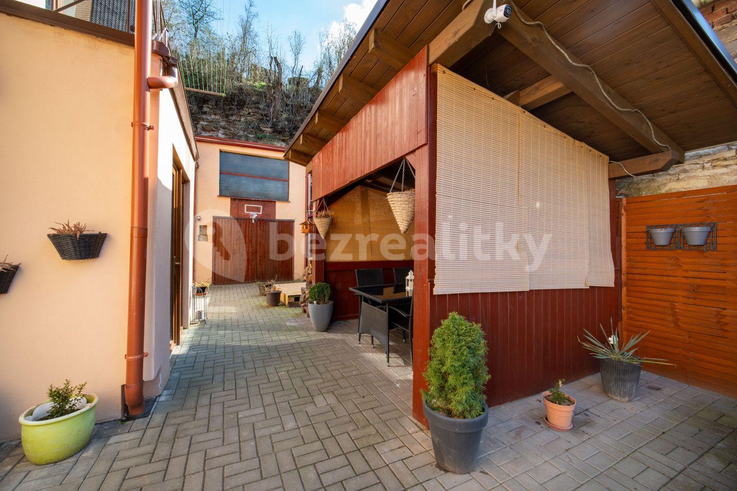 house for sale, 90 m², Jeronýmova, Luže, Pardubický Region