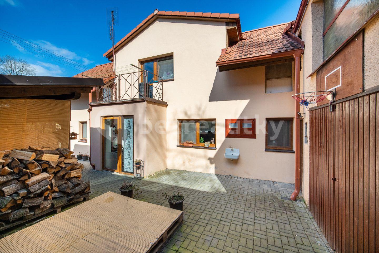 house for sale, 90 m², Jeronýmova, Luže, Pardubický Region