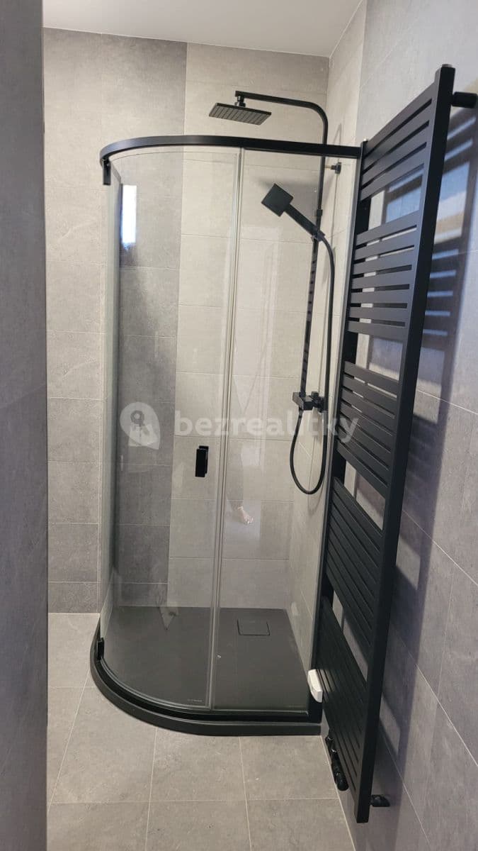 1 bedroom with open-plan kitchen flat to rent, 50 m², Podkrušnohorská, Litvínov, Ústecký Region 1 bedroom with open-plan kitchen flat to rent, 50 m², Podkrušnohorská, Litvínov, Ústecký Region