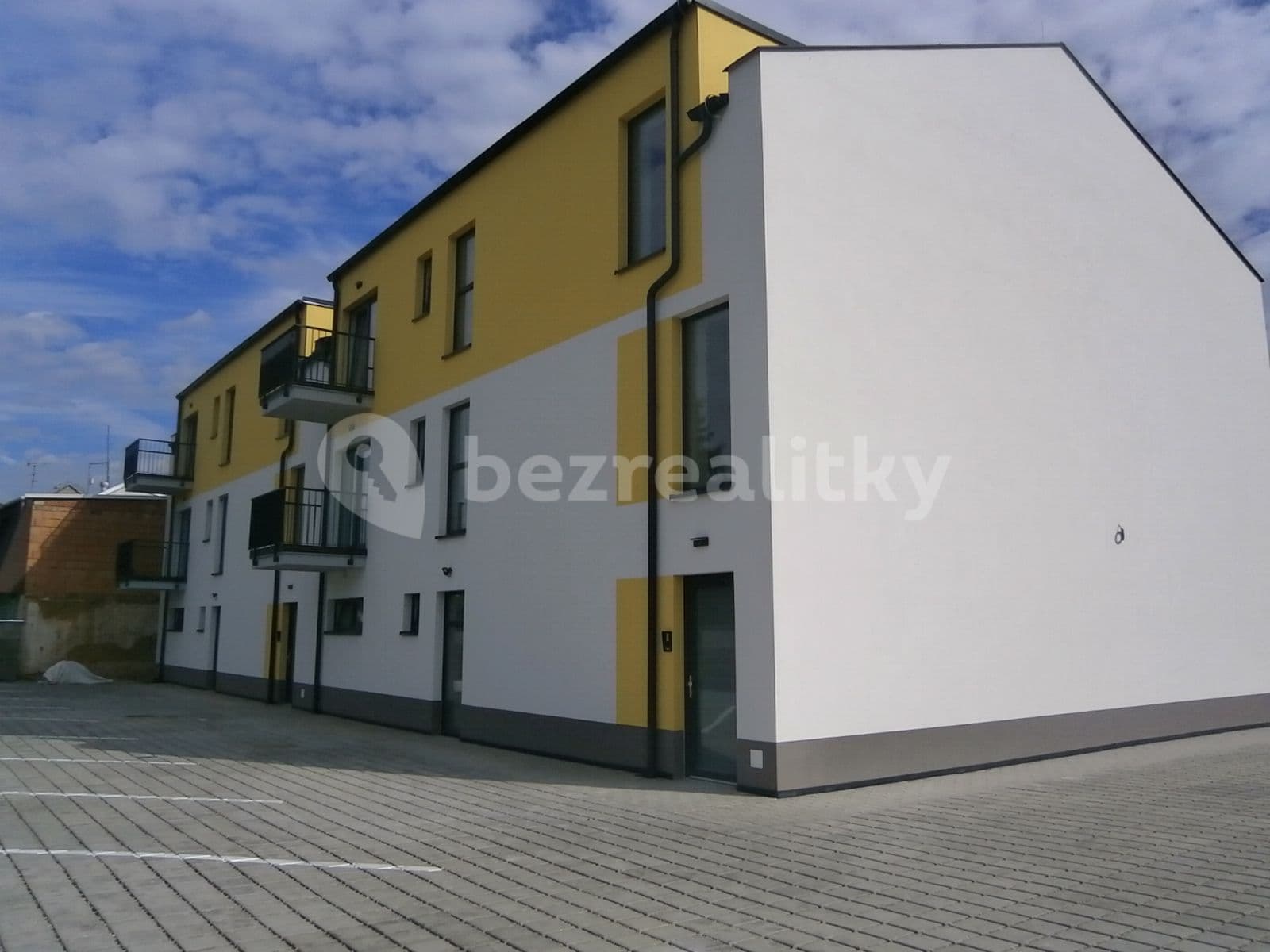 1 bedroom with open-plan kitchen flat to rent, 95 m², Školní, Troubsko, Jihomoravský Region 1 bedroom with open-plan kitchen flat to rent, 95 m², Školní, Troubsko, Jihomoravský Region