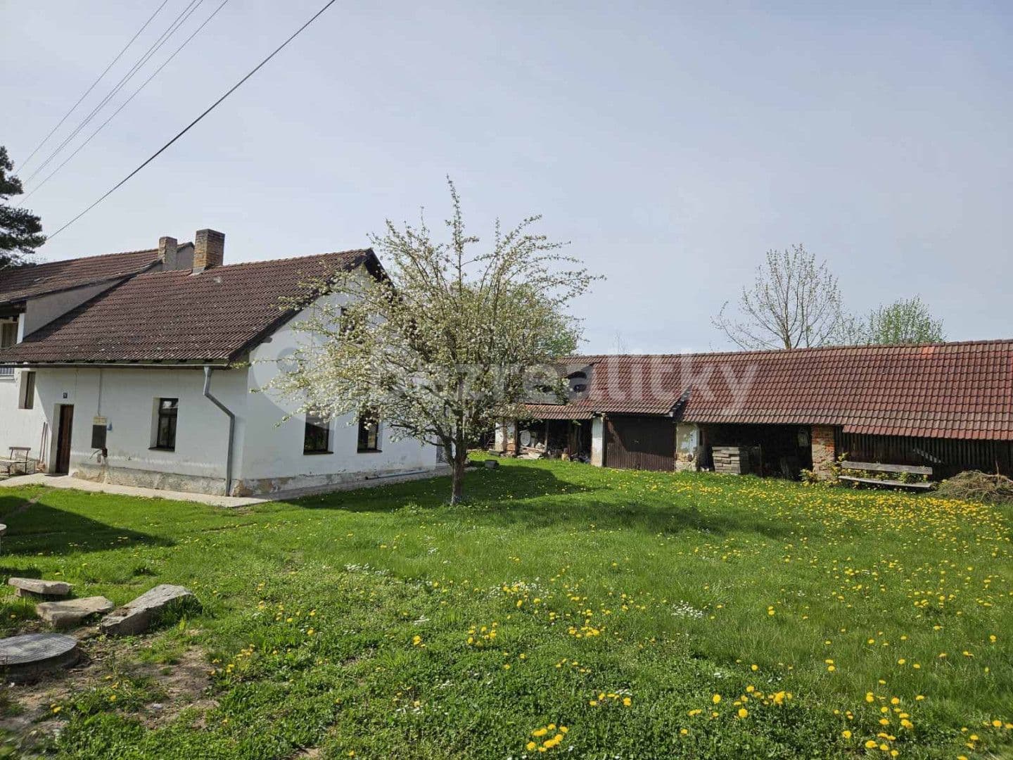 recreational property for sale, 595 m², Lnáře, Jihočeský Region