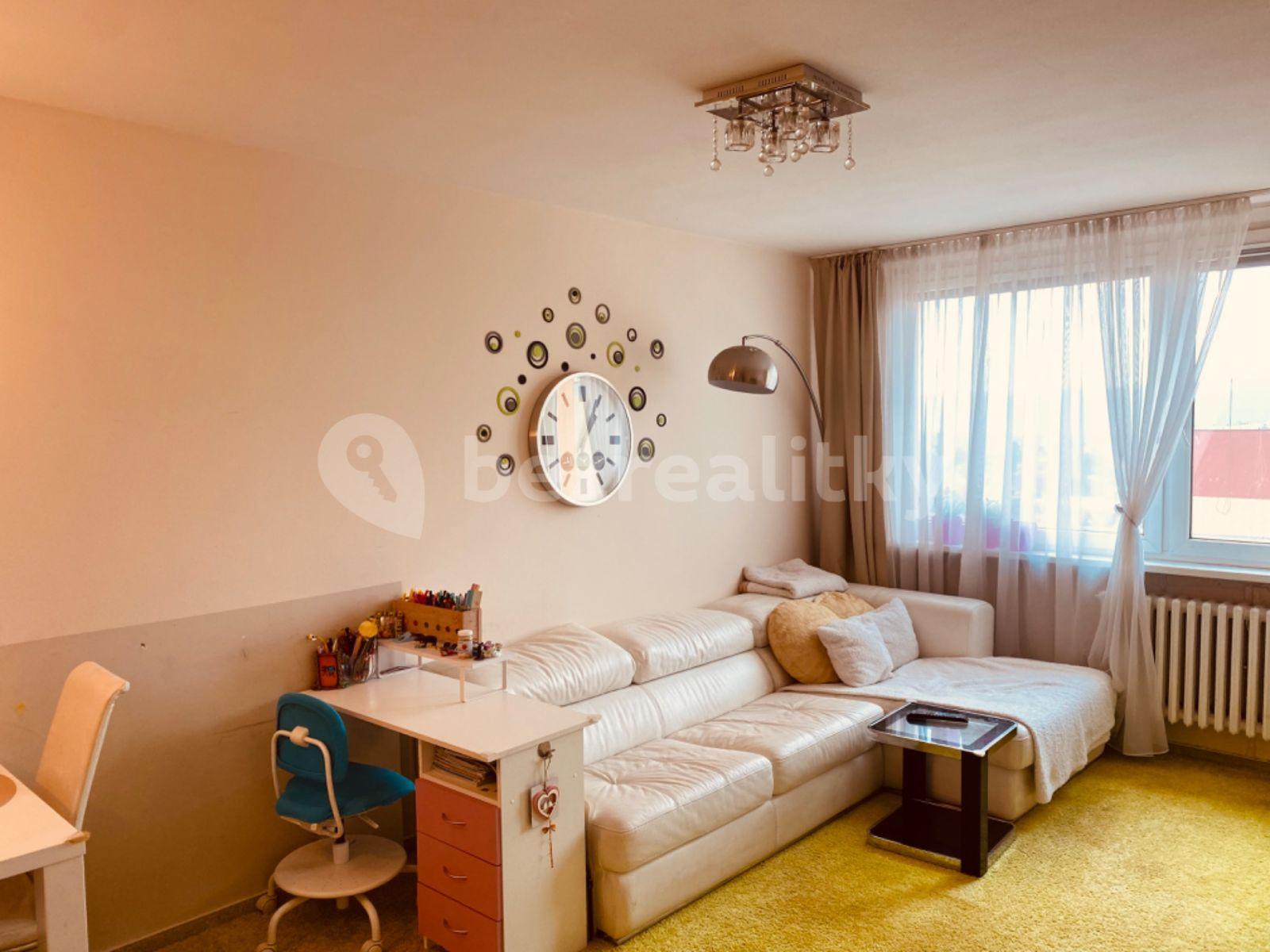 1 bedroom with open-plan kitchen flat for sale, 45 m², Krouzova, Prague, Prague