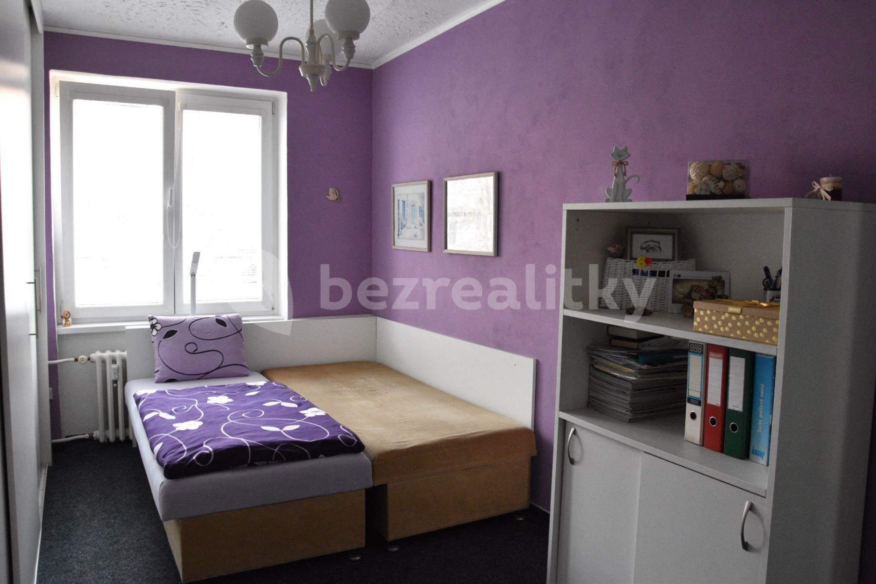 3 bedroom flat for sale, 68 m², 17. listopadu, Ústí nad Labem, Ústecký Region