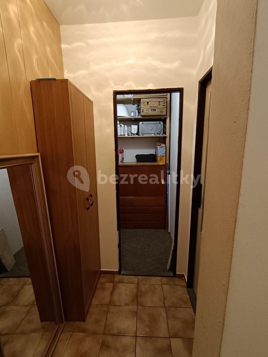 4 bedroom flat for sale, 82 m², Pod tratí, Teplice, Ústecký Region