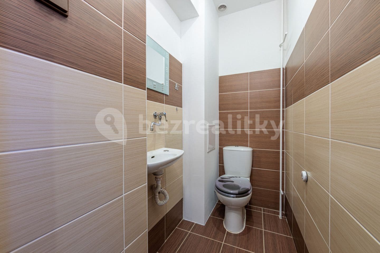 3 bedroom flat for sale, 74 m², Rooseweltova, Abertamy, Karlovarský Region