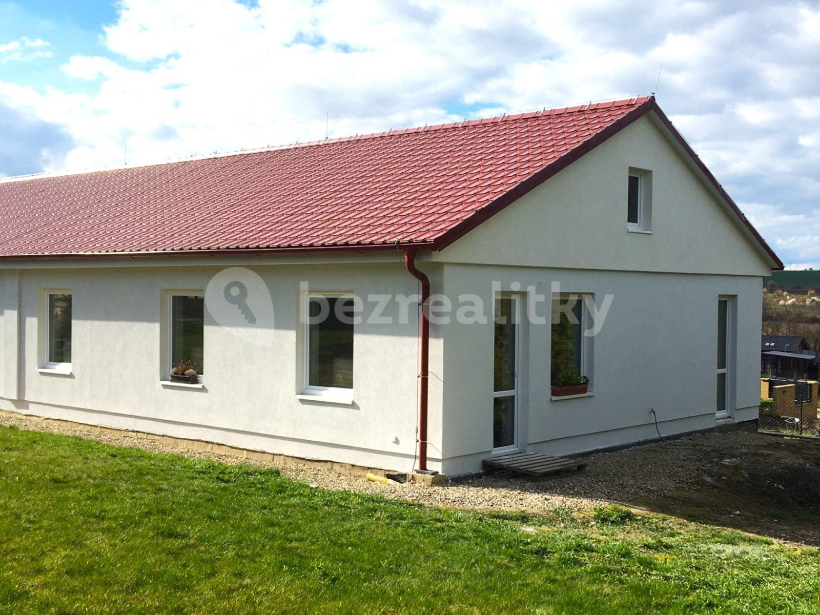 house for sale, 108 m², Žižice, Středočeský Region