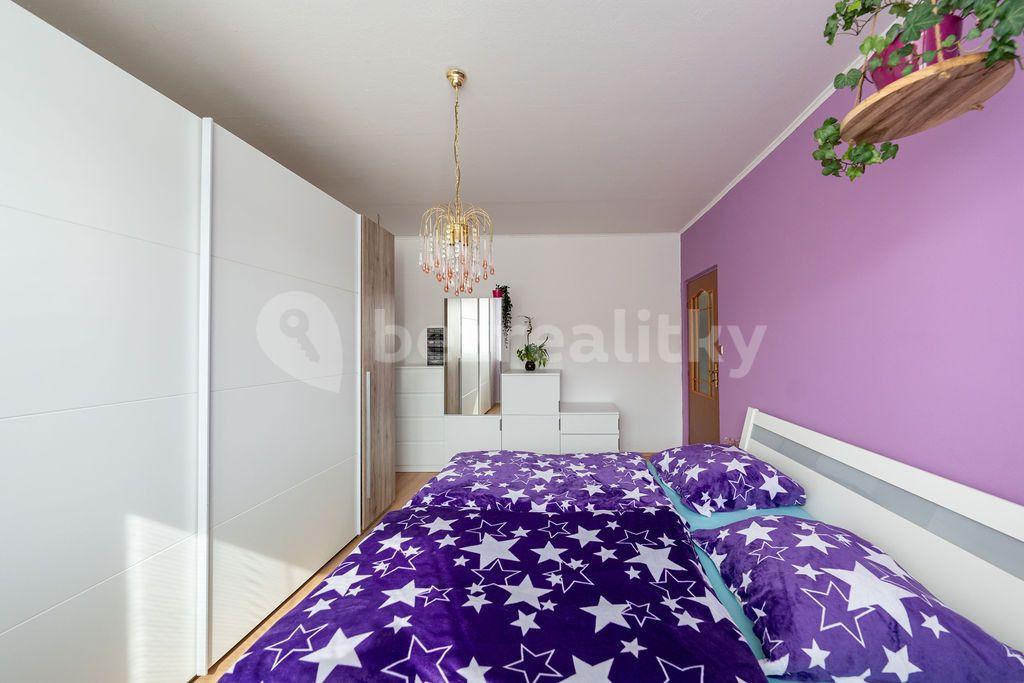 4 bedroom flat for sale, 92 m², Zd. Nejedlého, Mikulov, Jihomoravský Region