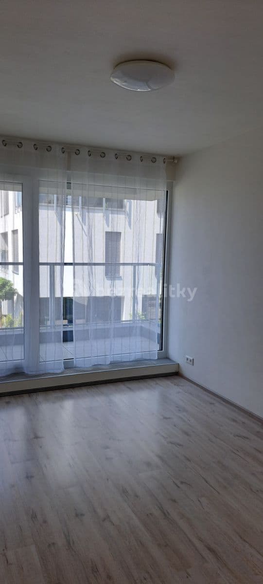1 bedroom with open-plan kitchen flat to rent, 54 m², Moskalykova, Brno, Jihomoravský Region 1 bedroom with open-plan kitchen flat to rent, 54 m², Moskalykova, Brno, Jihomoravský Region