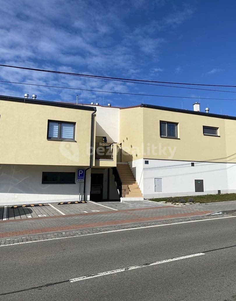 1 bedroom with open-plan kitchen flat to rent, 52 m², Brněnská, Domašov, Jihomoravský Region 1 bedroom with open-plan kitchen flat to rent, 52 m², Brněnská, Domašov, Jihomoravský Region