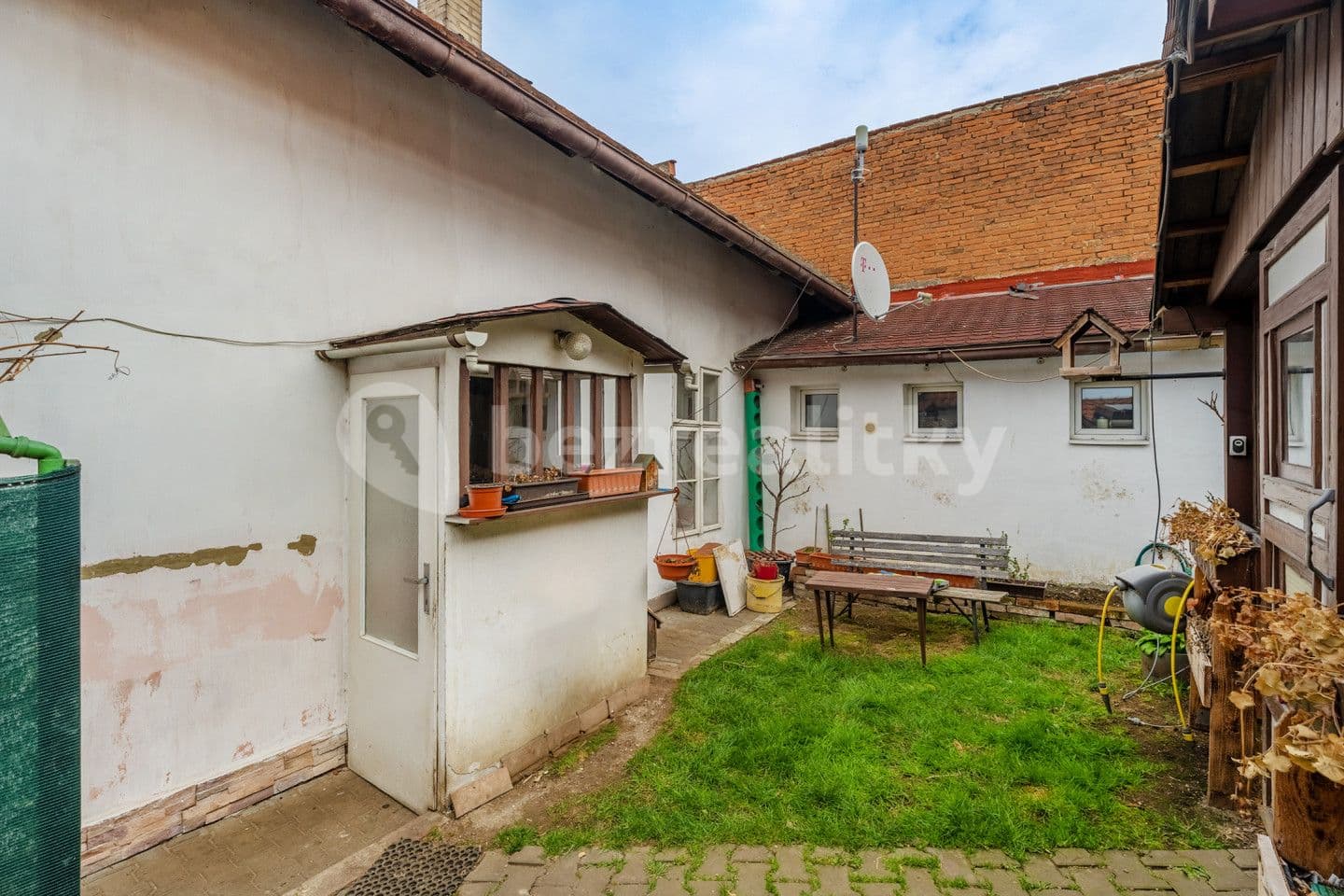 house for sale, 78 m², Purkyňova, Zlonice, Středočeský Region