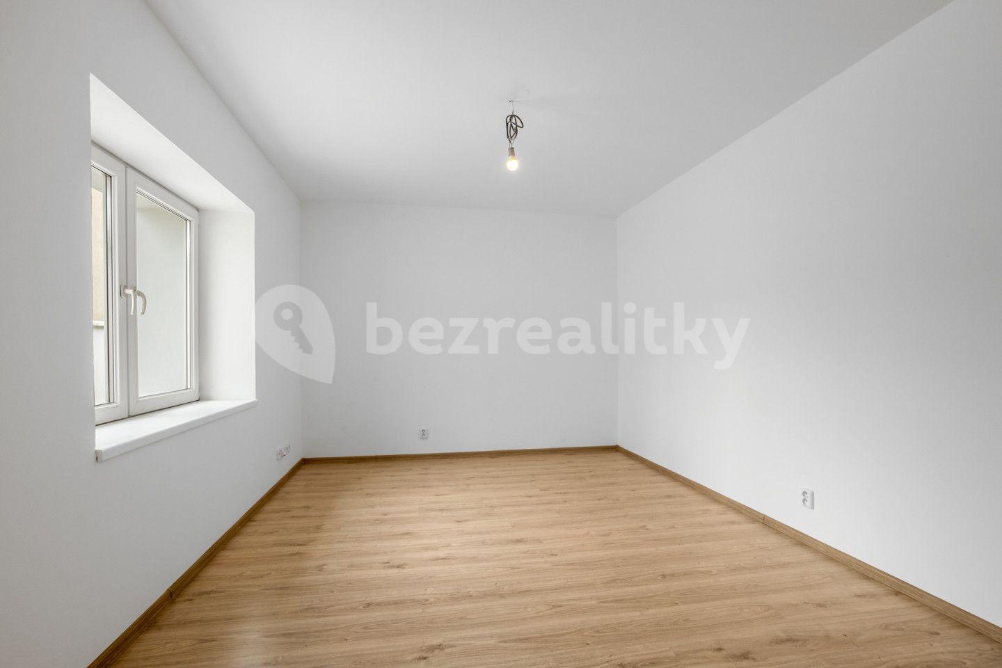house for sale, 101 m², manž. Maříkových, Kladno, Středočeský Region