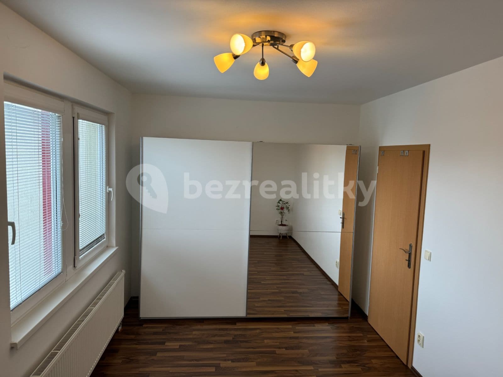 1 bedroom with open-plan kitchen flat to rent, 60 m², Sušilova, Prague, Prague 1 bedroom with open-plan kitchen flat to rent, 60 m², Sušilova, Prague, Prague