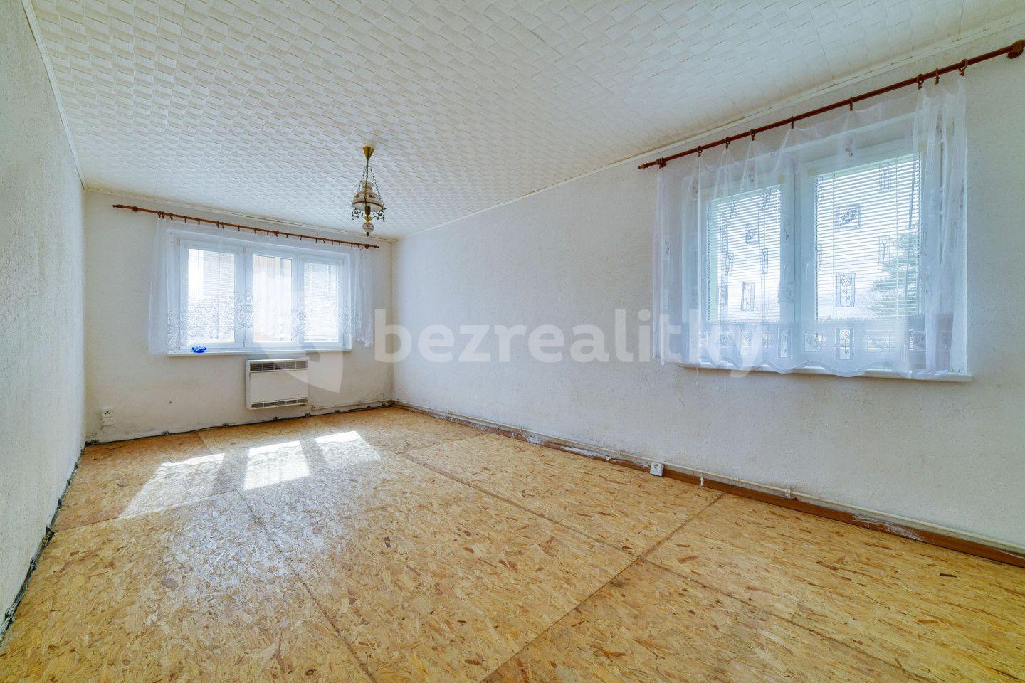 2 bedroom flat for sale, 55 m², Toužim, Karlovarský Region