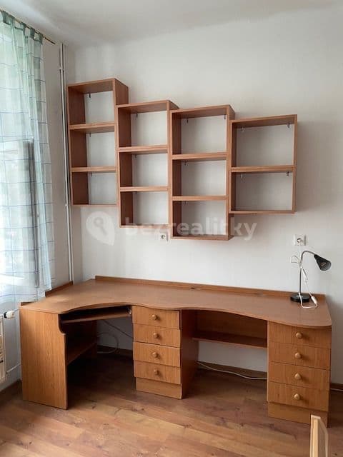 1 bedroom with open-plan kitchen flat to rent, 56 m², Tusarova, Prague, Prague 1 bedroom with open-plan kitchen flat to rent, 56 m², Tusarova, Prague, Prague