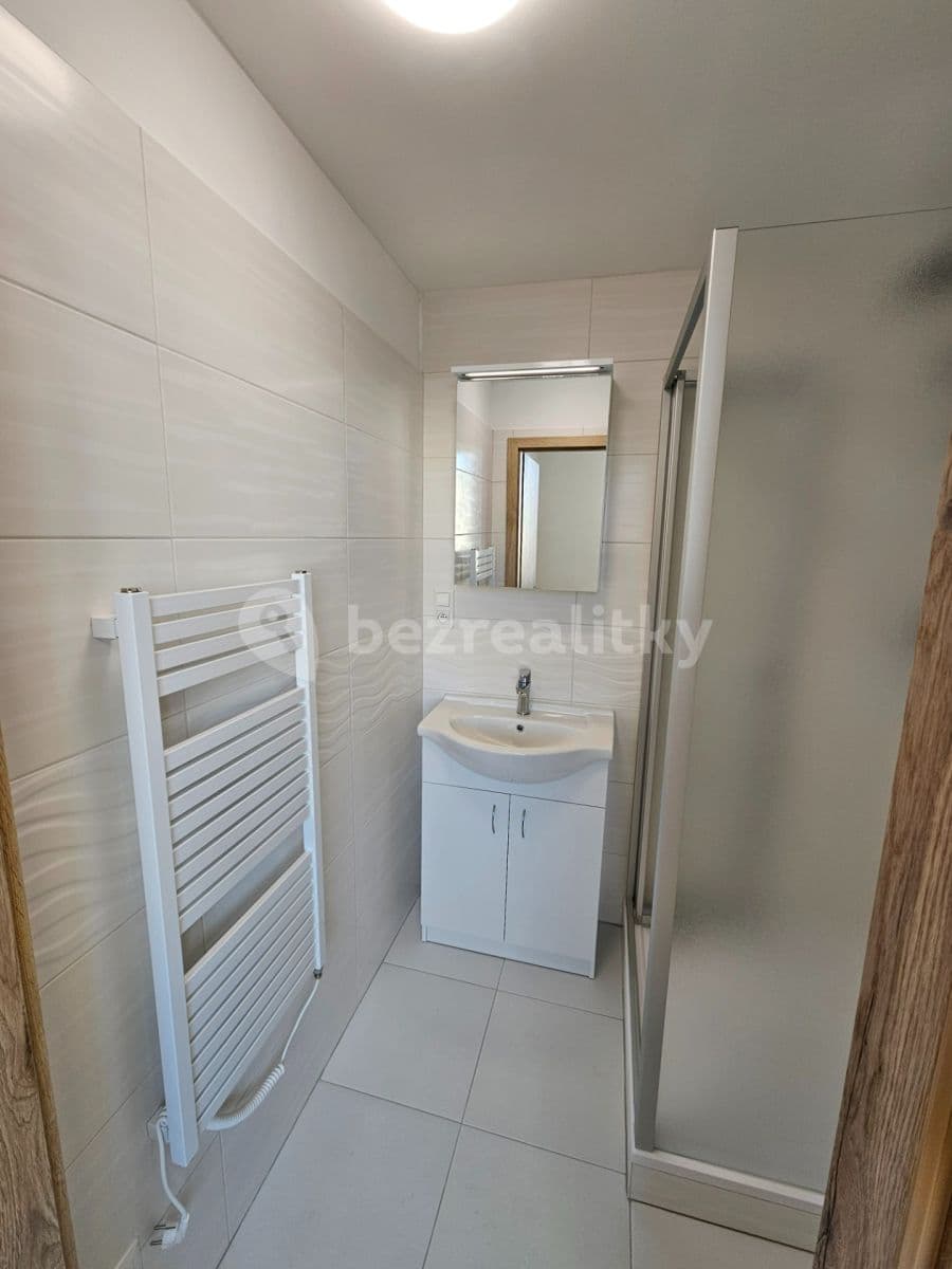 3 bedroom flat to rent, 74 m², Puškinova, Vyškov, Jihomoravský Region 3 bedroom flat to rent, 74 m², Puškinova, Vyškov, Jihomoravský Region