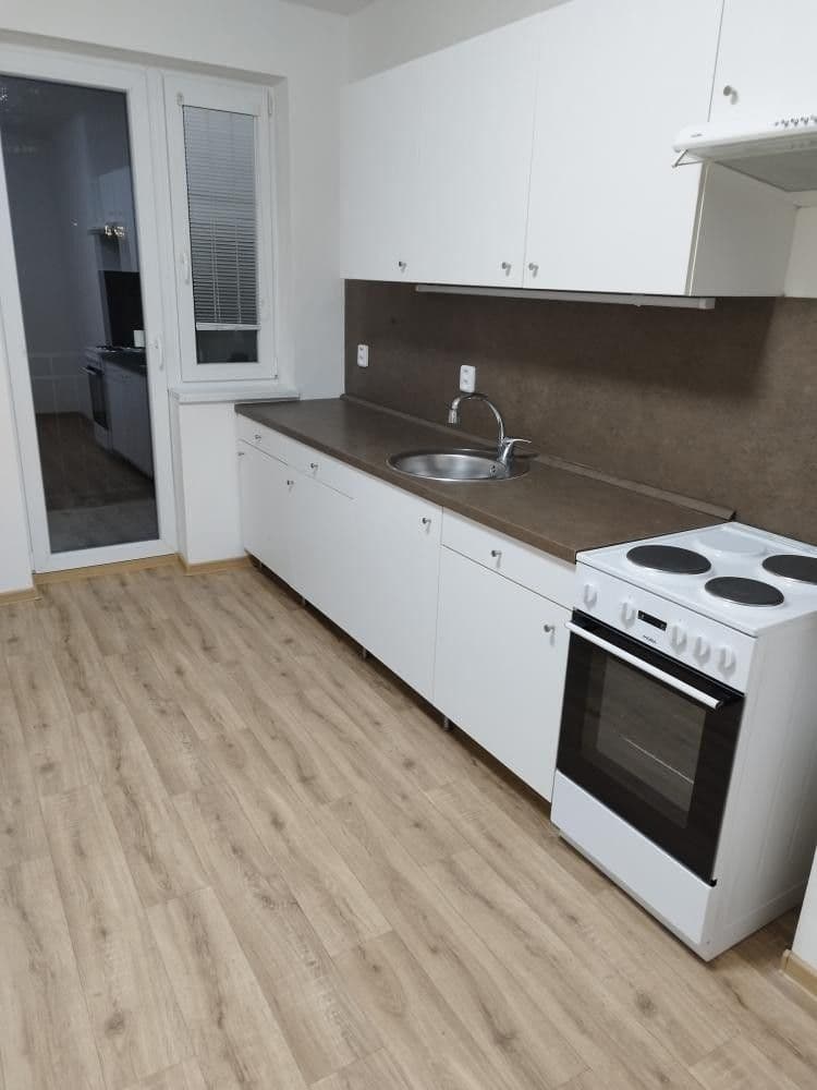 1 bedroom with open-plan kitchen flat to rent, 47 m², Mášova, Brno, Jihomoravský Region 1 bedroom with open-plan kitchen flat to rent, 47 m², Mášova, Brno, Jihomoravský Region