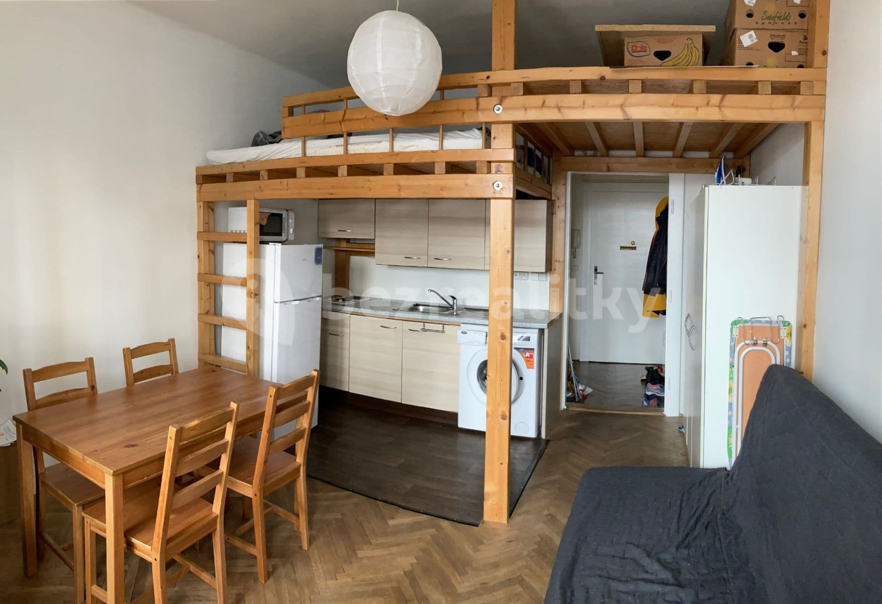 Small studio flat to rent, 25 m², U Smaltovny, Prague, Prague Small studio flat to rent, 25 m², U Smaltovny, Prague, Prague