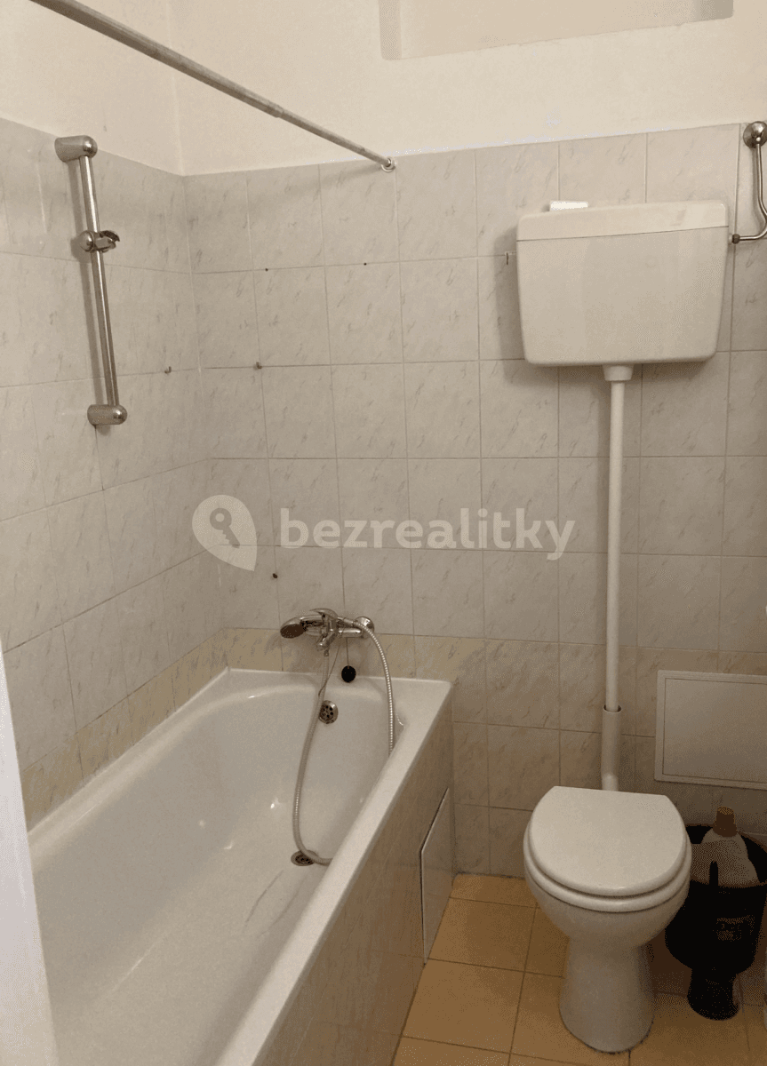 Small studio flat to rent, 25 m², U Smaltovny, Prague, Prague Small studio flat to rent, 25 m², U Smaltovny, Prague, Prague