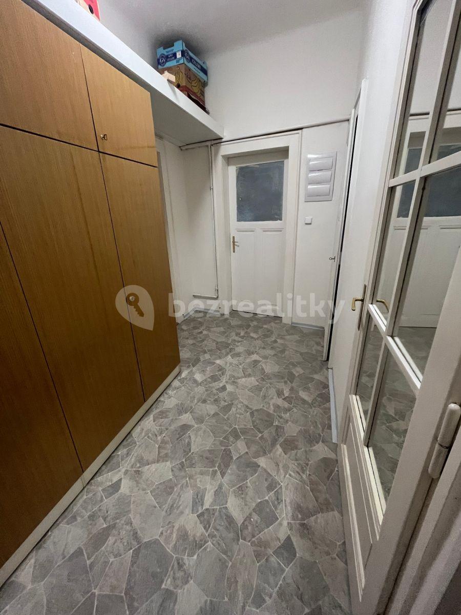 flat to rent, 90 m², Haškova, Prague, Prague