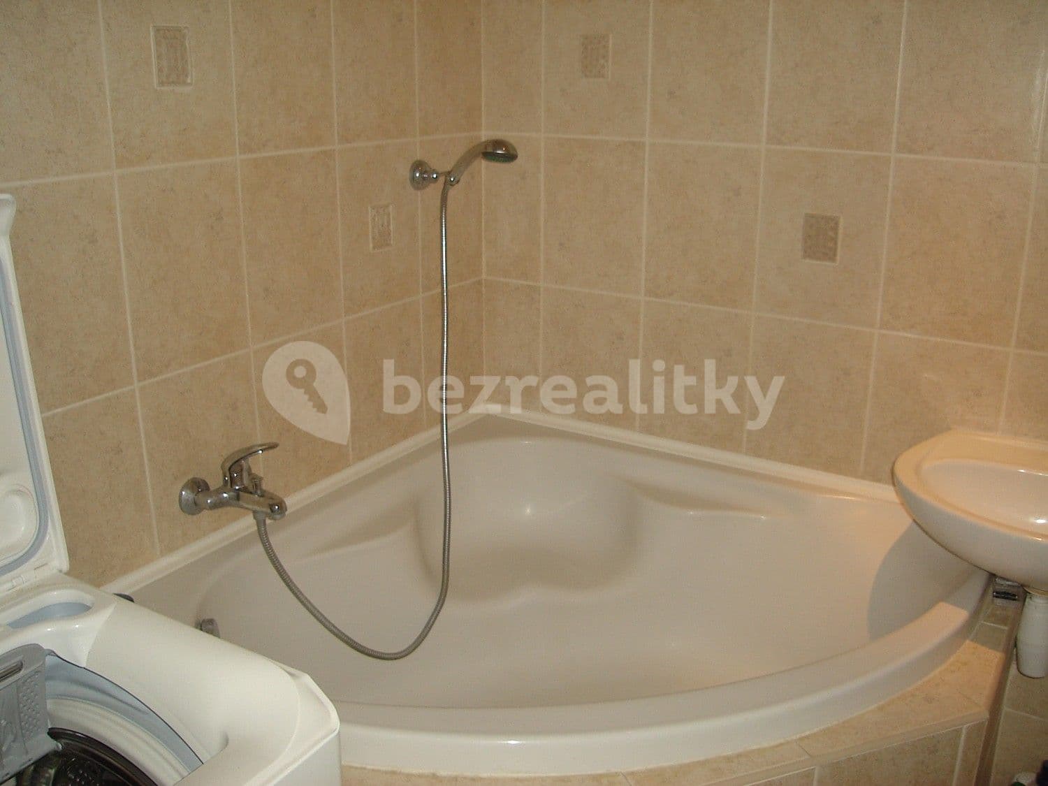 1 bedroom flat to rent, 38 m², Na Hranicích, Prague, Prague 1 bedroom flat to rent, 38 m², Na Hranicích, Prague, Prague