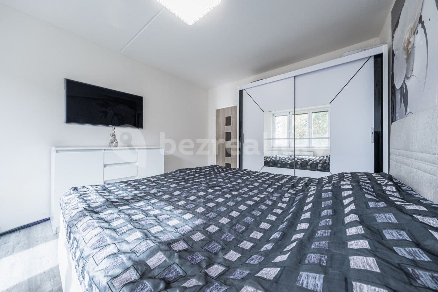 4 bedroom flat for sale, 79 m², Kamenná, Chomutov, Ústecký Region
