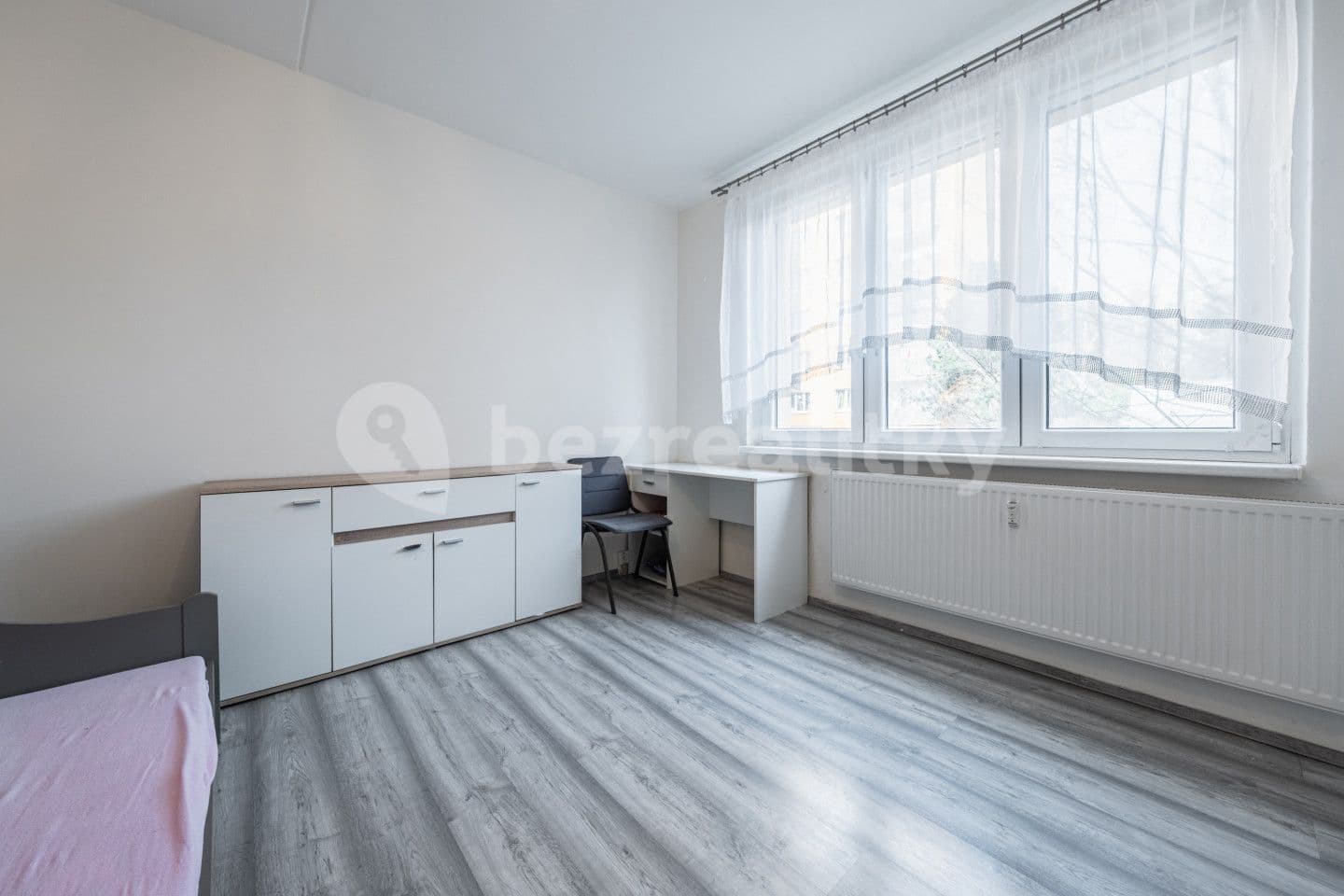 4 bedroom flat for sale, 79 m², Kamenná, Chomutov, Ústecký Region