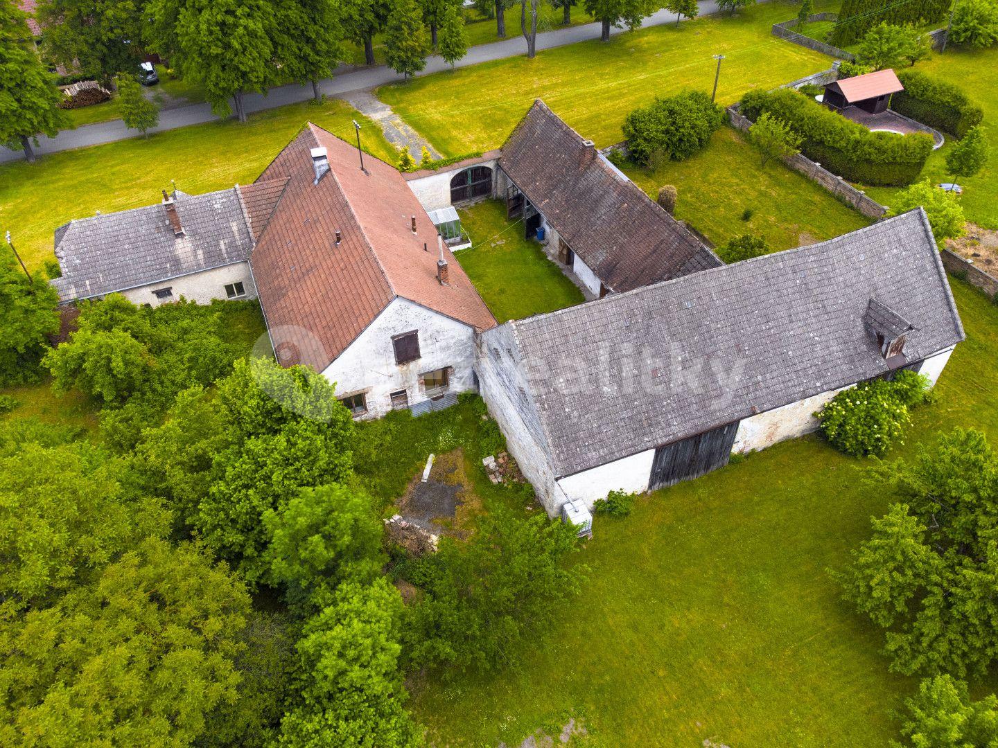 house for sale, 150 m², Hrušová, Pardubický Region