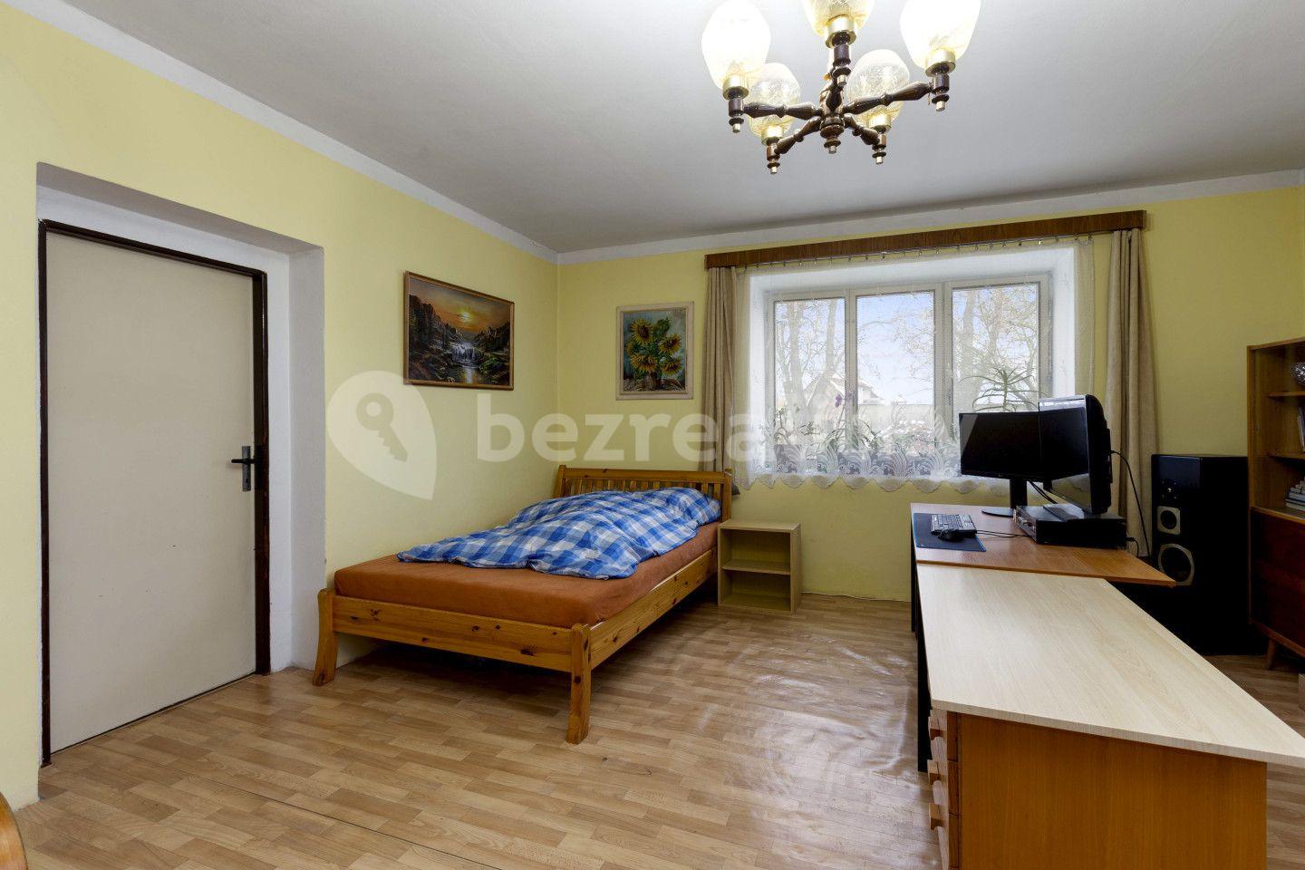 house for sale, 150 m², Hrušová, Pardubický Region