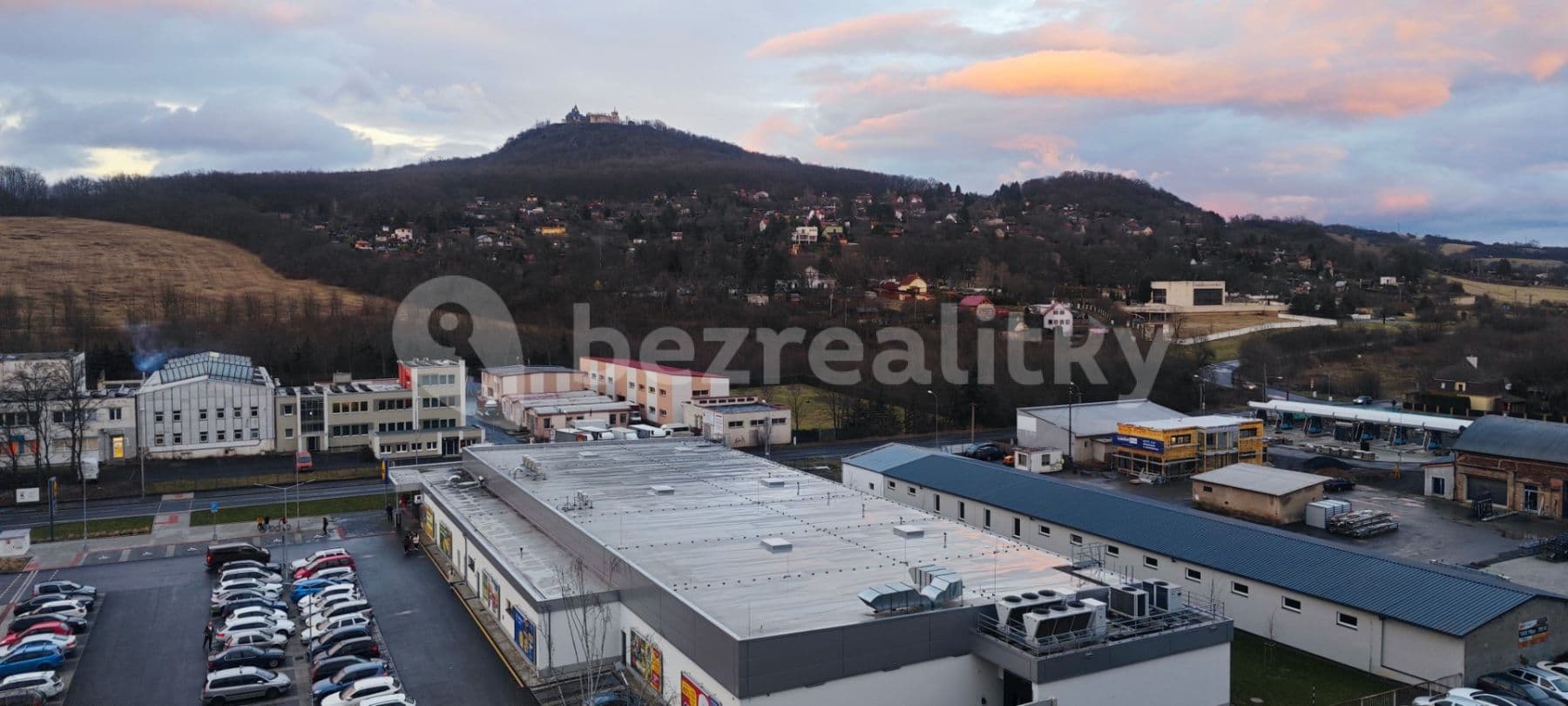 4 bedroom flat to rent, 76 m², Pod hvězdárnou, Teplice, Ústecký Region 4 bedroom flat to rent, 76 m², Pod hvězdárnou, Teplice, Ústecký Region