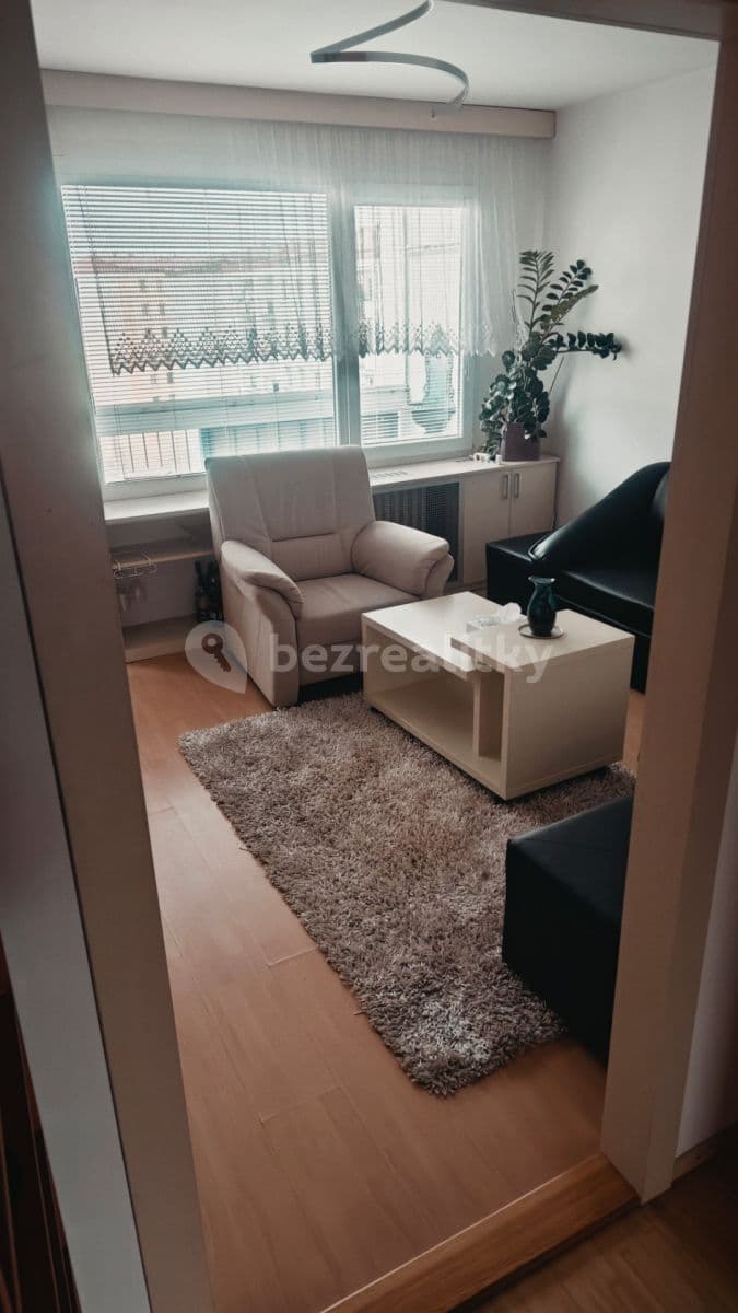4 bedroom flat to rent, 76 m², Pod hvězdárnou, Teplice, Ústecký Region 4 bedroom flat to rent, 76 m², Pod hvězdárnou, Teplice, Ústecký Region