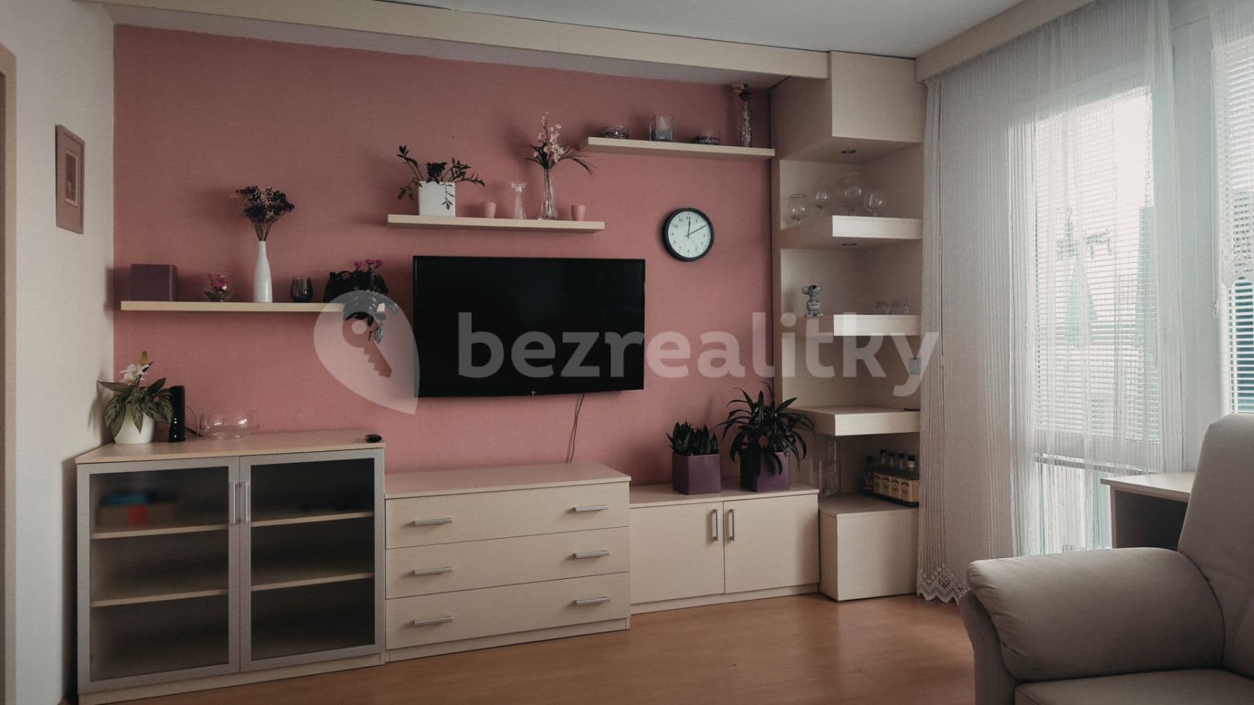 4 bedroom flat to rent, 76 m², Pod hvězdárnou, Teplice, Ústecký Region 4 bedroom flat to rent, 76 m², Pod hvězdárnou, Teplice, Ústecký Region