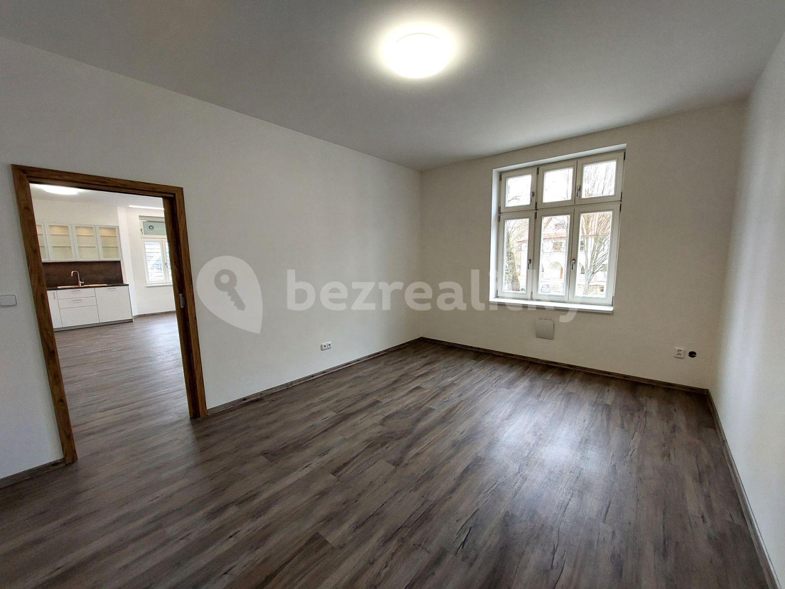 2 bedroom with open-plan kitchen flat to rent, 93 m², Mostecká, Vsetín, Zlínský Region