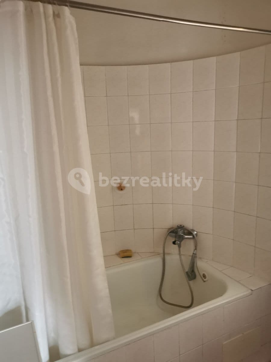 1 bedroom with open-plan kitchen flat to rent, 48 m², Nebovidská, Prague, Prague 1 bedroom with open-plan kitchen flat to rent, 48 m², Nebovidská, Prague, Prague