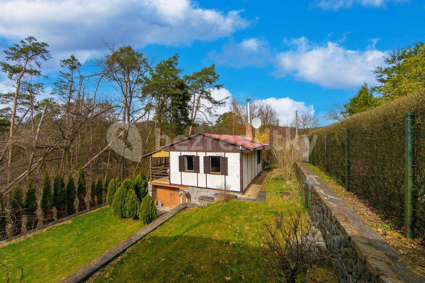 recreational property for sale, 402 m², Slapy, Středočeský Region