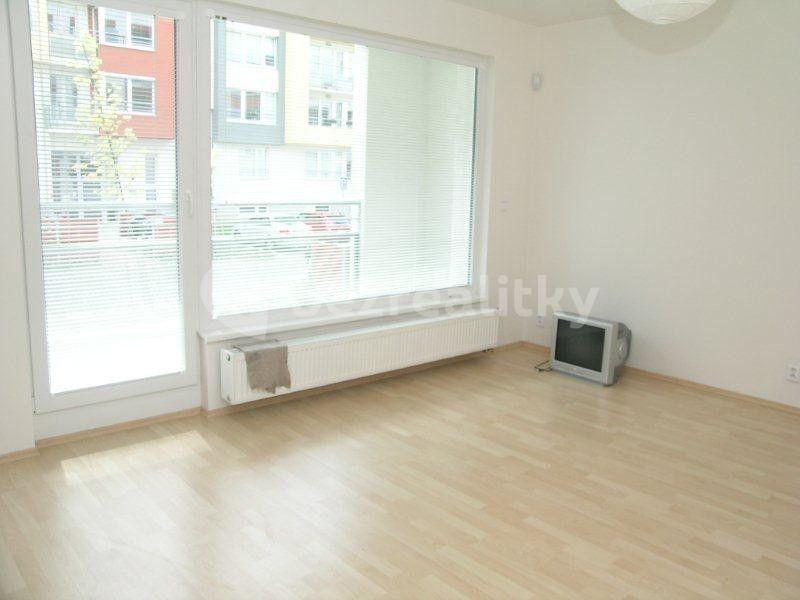 Studio flat to rent, 38 m², Sazovická, Prague, Prague