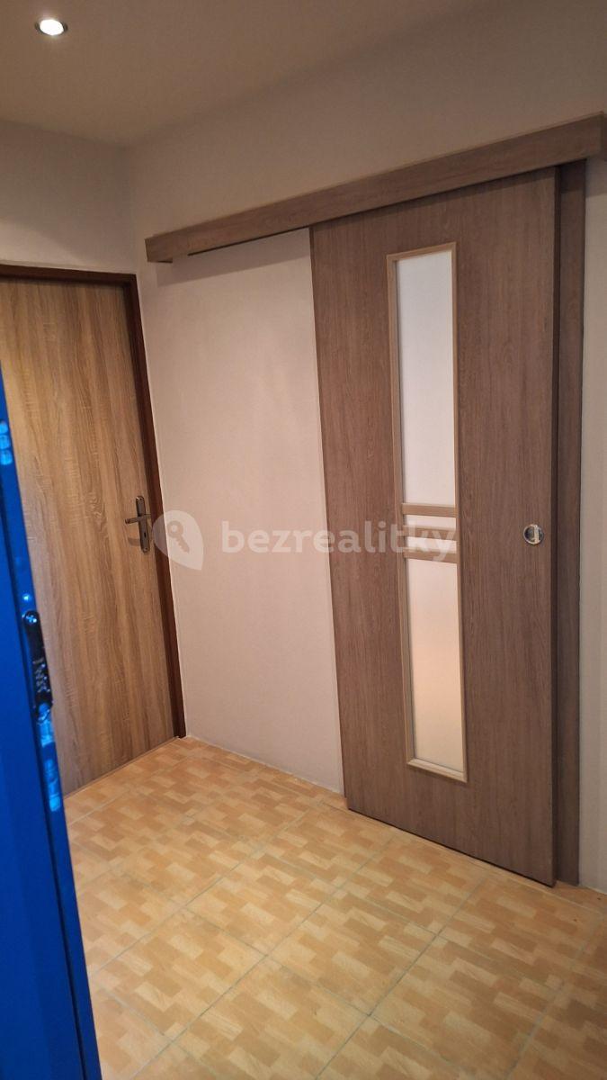 2 bedroom with open-plan kitchen flat to rent, 53 m², Myslbekova, Třebíč, Vysočina Region