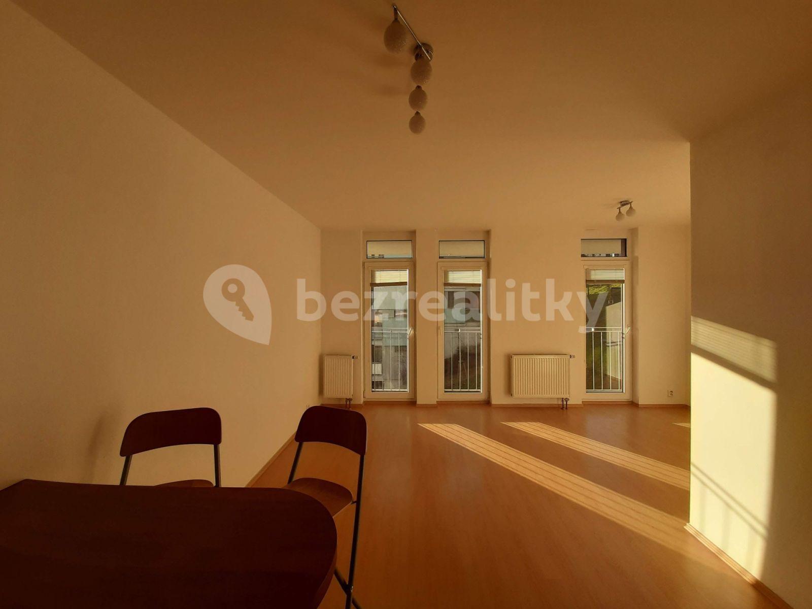 Studio flat to rent, 32 m², Na Horizontu, Králův Dvůr, Středočeský Region