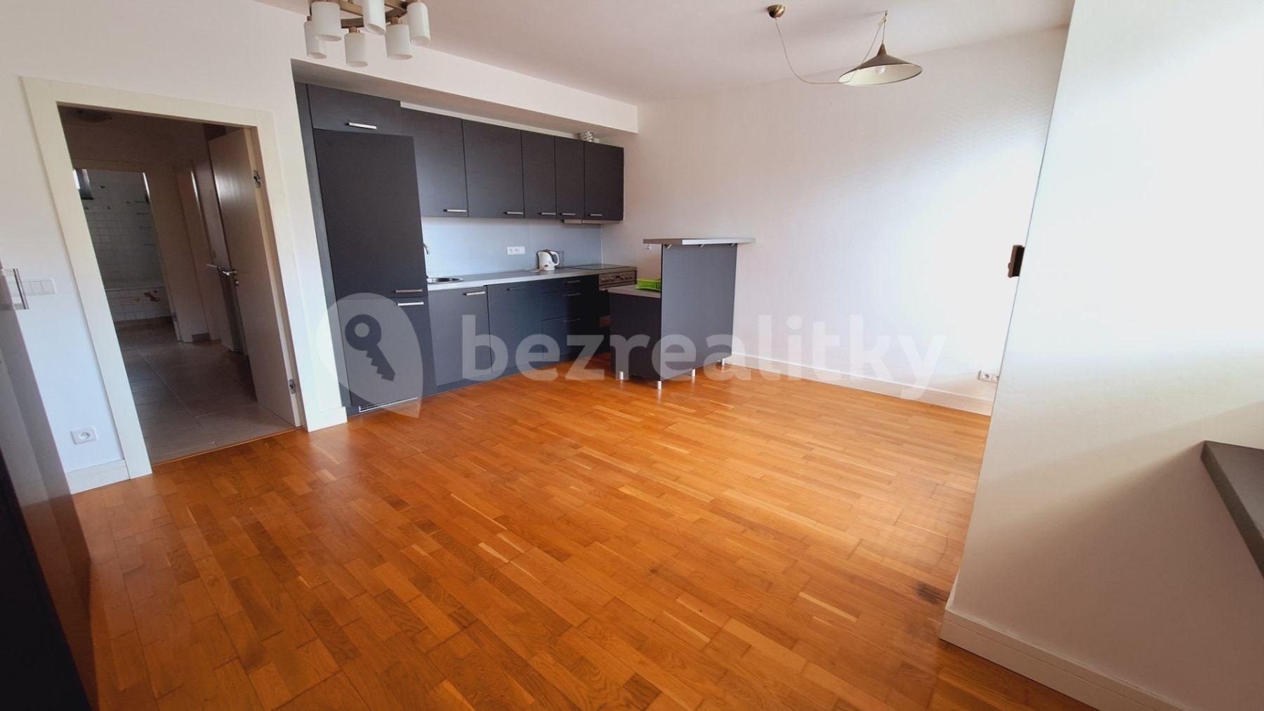 1 bedroom with open-plan kitchen flat to rent, 54 m², U Pivovaru, Dobříš, Středočeský Region