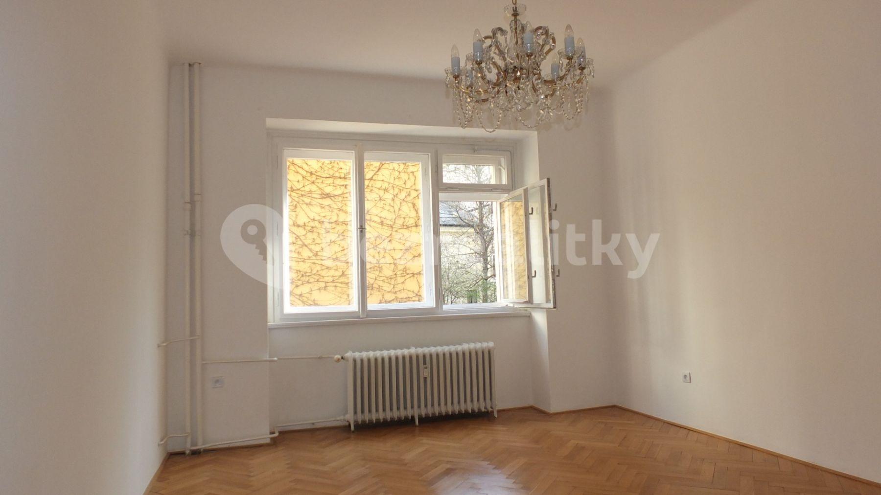 3 bedroom flat for sale, 80 m², Rumunská, Prague, Prague