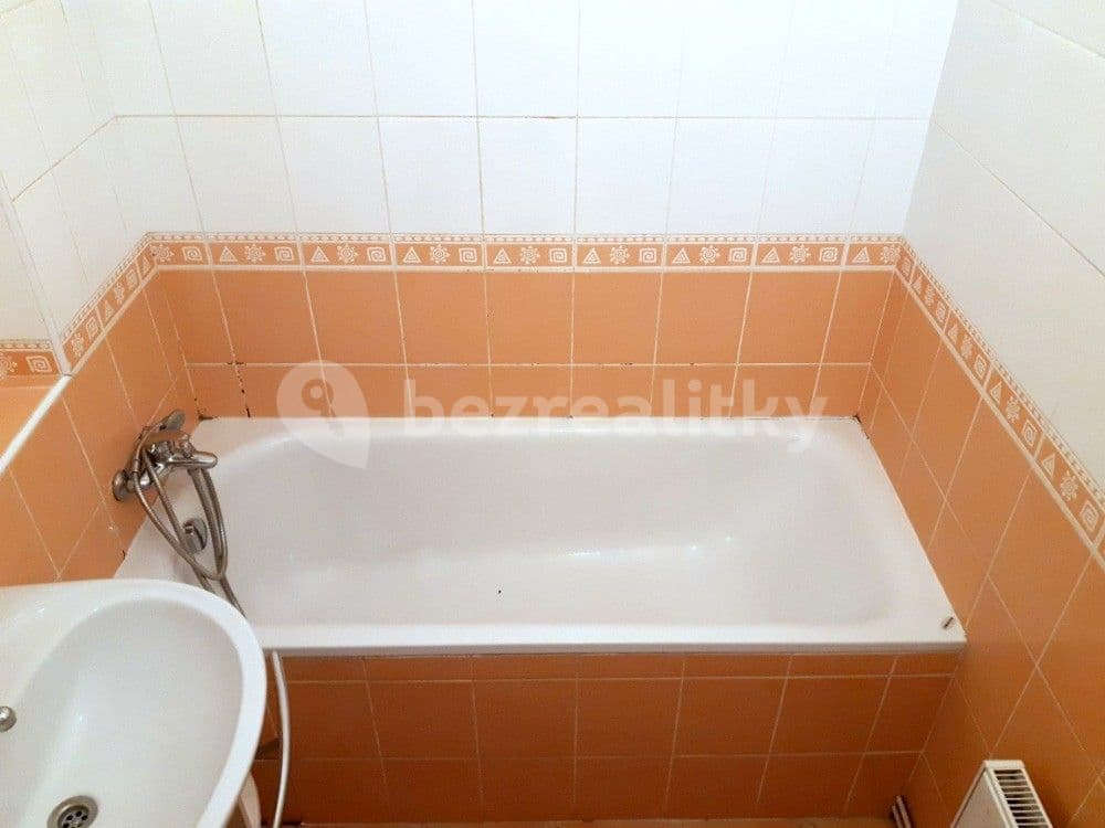 2 bedroom with open-plan kitchen flat to rent, 57 m², Za Poštou, Prague, Prague 2 bedroom with open-plan kitchen flat to rent, 57 m², Za Poštou, Prague, Prague