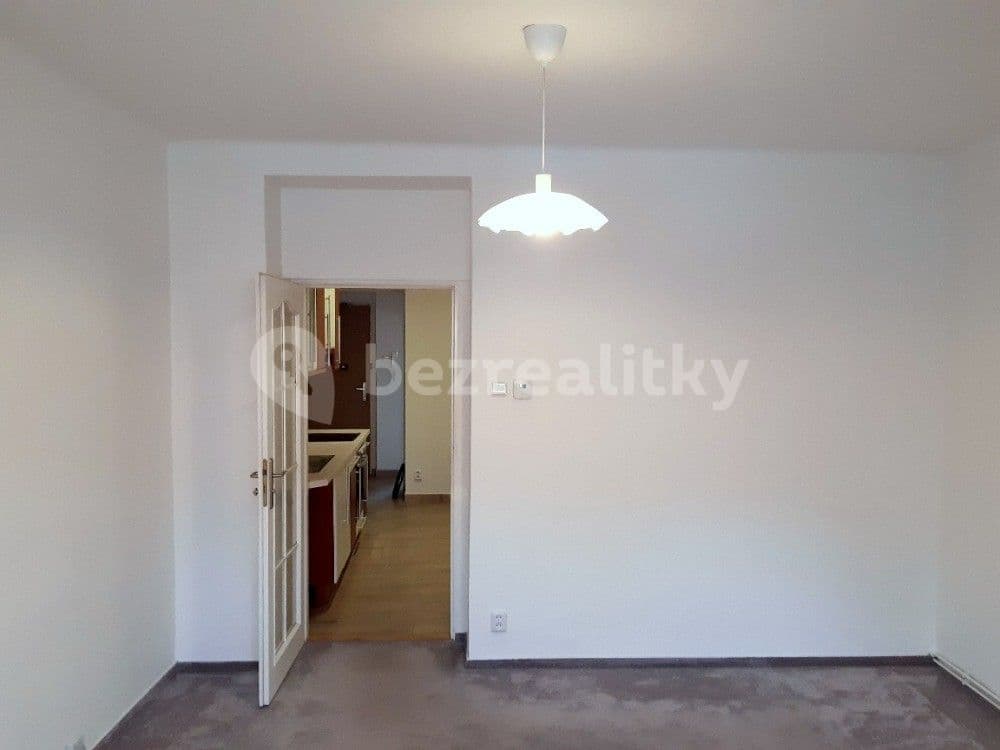 2 bedroom with open-plan kitchen flat to rent, 57 m², Za Poštou, Prague, Prague 2 bedroom with open-plan kitchen flat to rent, 57 m², Za Poštou, Prague, Prague
