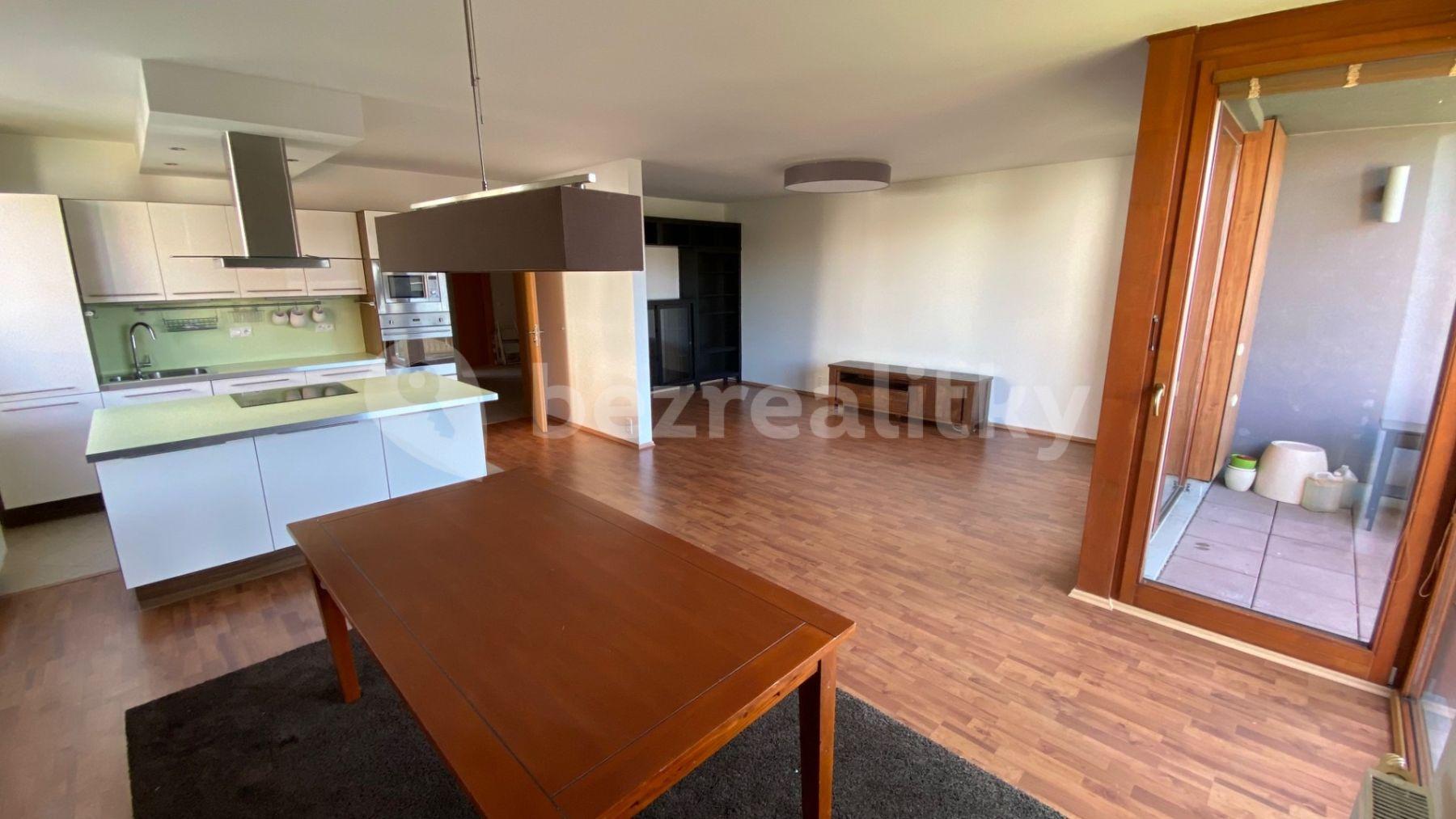 2 bedroom with open-plan kitchen flat to rent, 105 m², Litoměřická, Prague, Prague