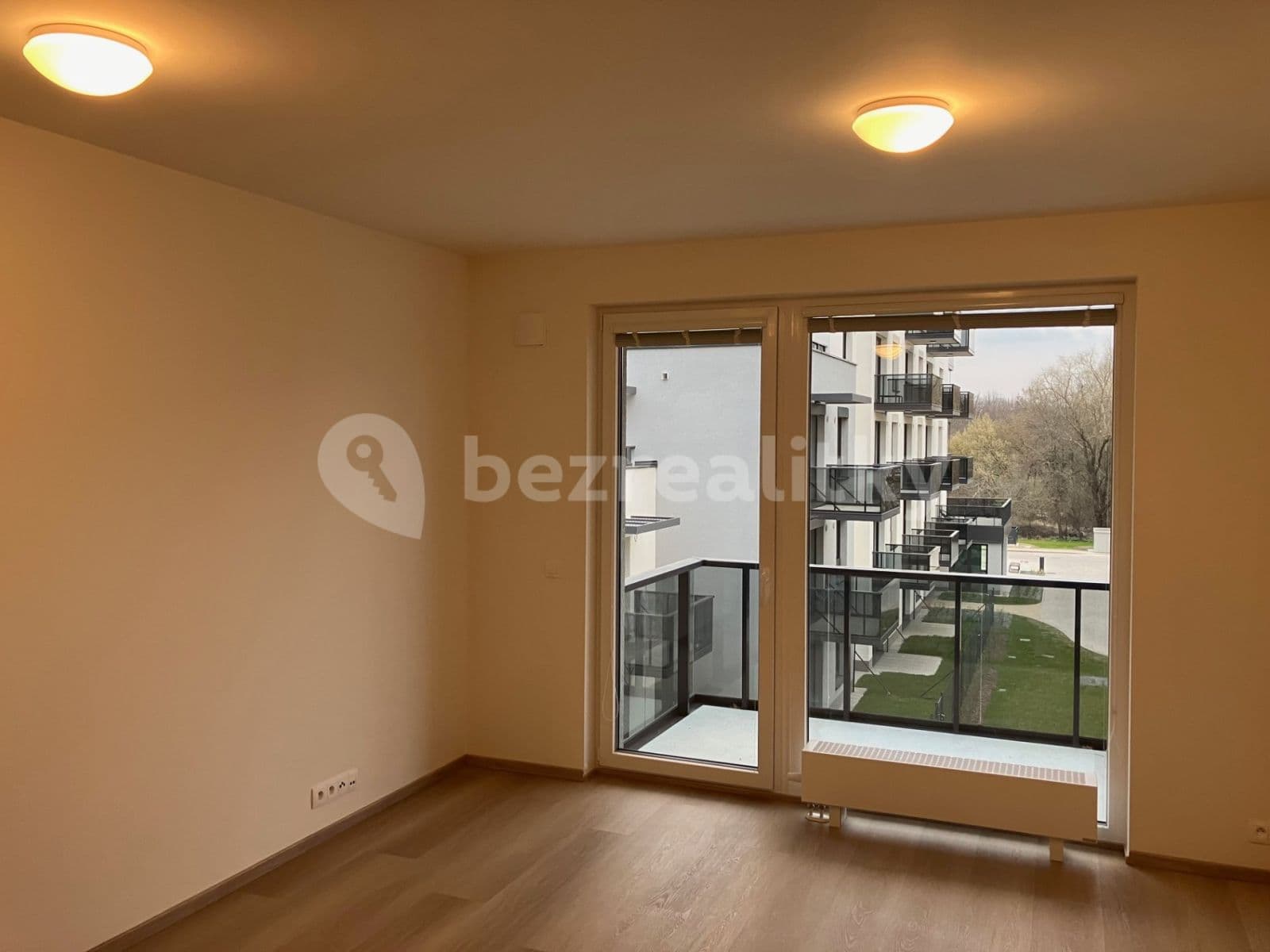 1 bedroom with open-plan kitchen flat to rent, 53 m², K Jezeru, Prague, Prague 1 bedroom with open-plan kitchen flat to rent, 53 m², K Jezeru, Prague, Prague