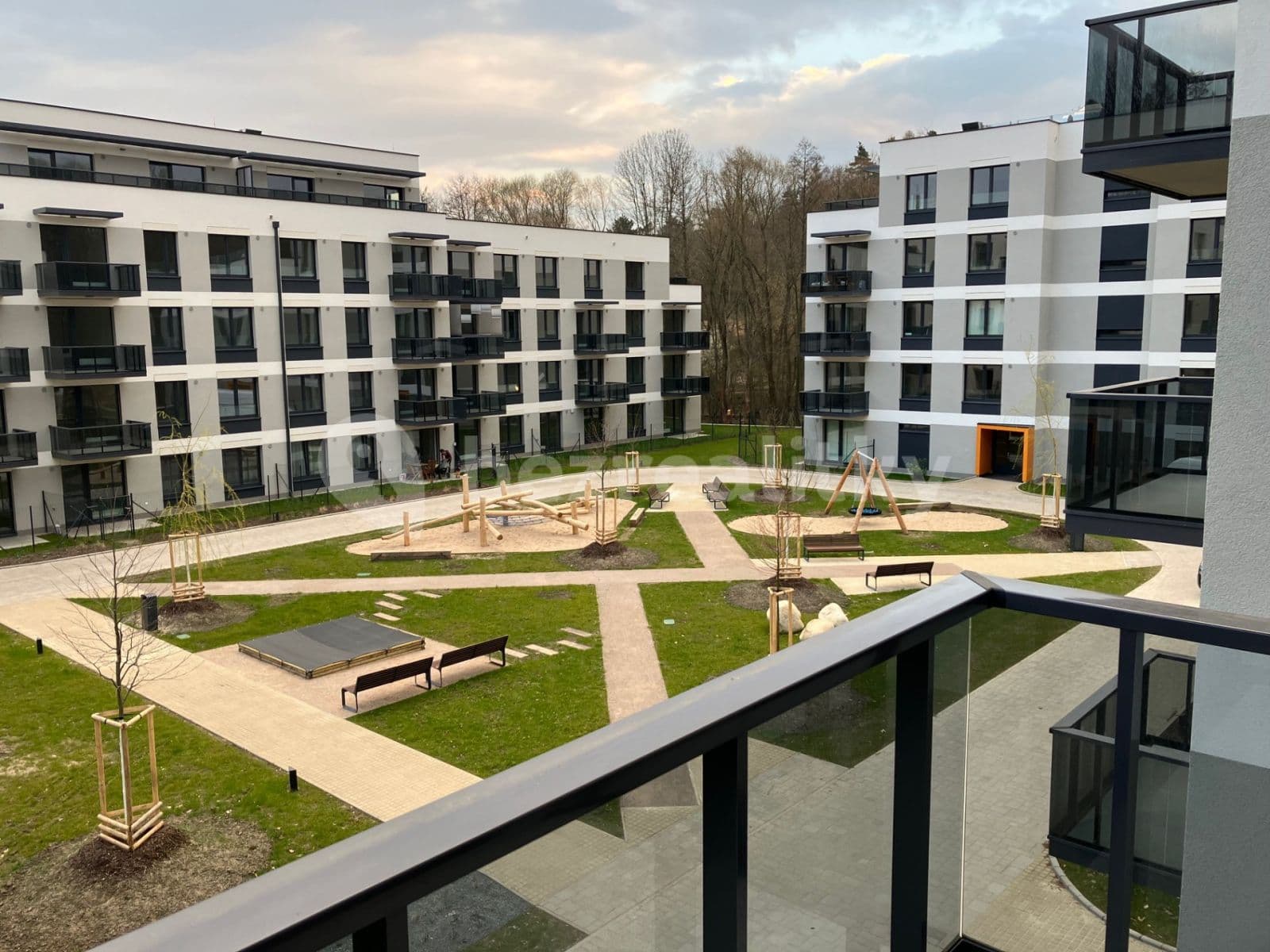 1 bedroom with open-plan kitchen flat to rent, 53 m², K Jezeru, Prague, Prague 1 bedroom with open-plan kitchen flat to rent, 53 m², K Jezeru, Prague, Prague