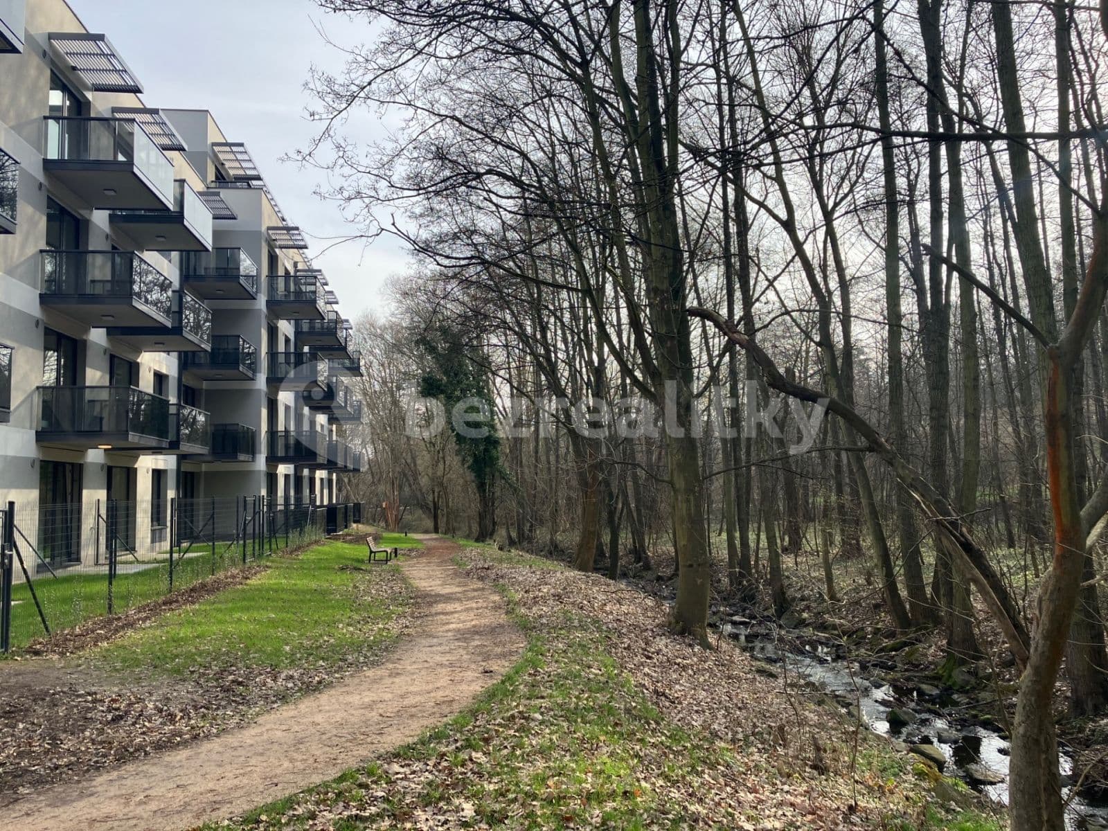 1 bedroom with open-plan kitchen flat to rent, 53 m², K Jezeru, Prague, Prague 1 bedroom with open-plan kitchen flat to rent, 53 m², K Jezeru, Prague, Prague