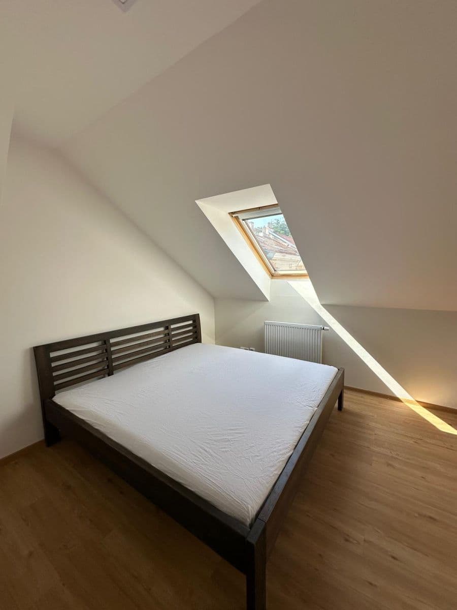 flat to rent, 79 m², Grafická, Prague, Prague flat to rent, 79 m², Grafická, Prague, Prague