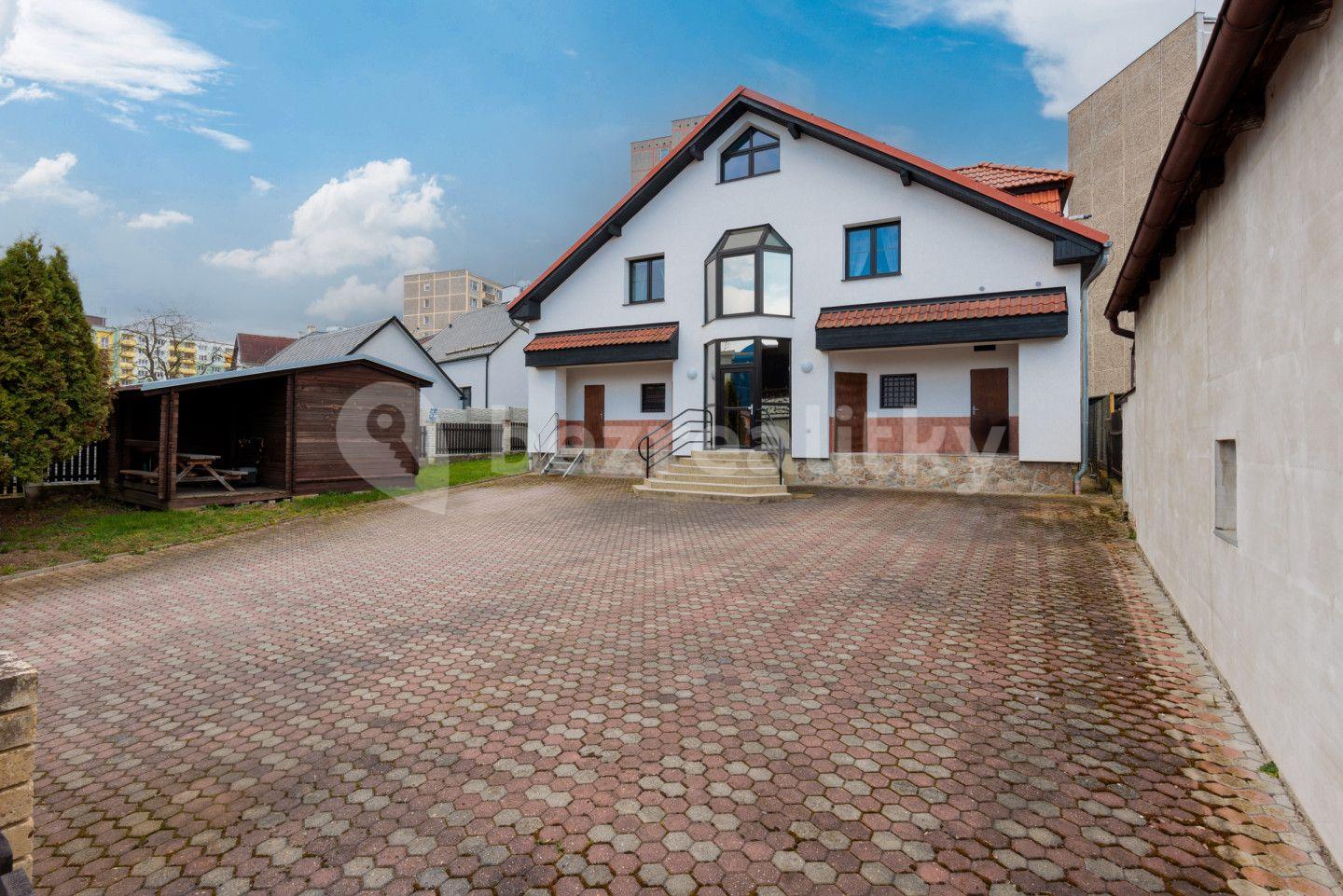 house for sale, 530 m², Jiřího z Poděbrad, Sokolov, Karlovarský Region