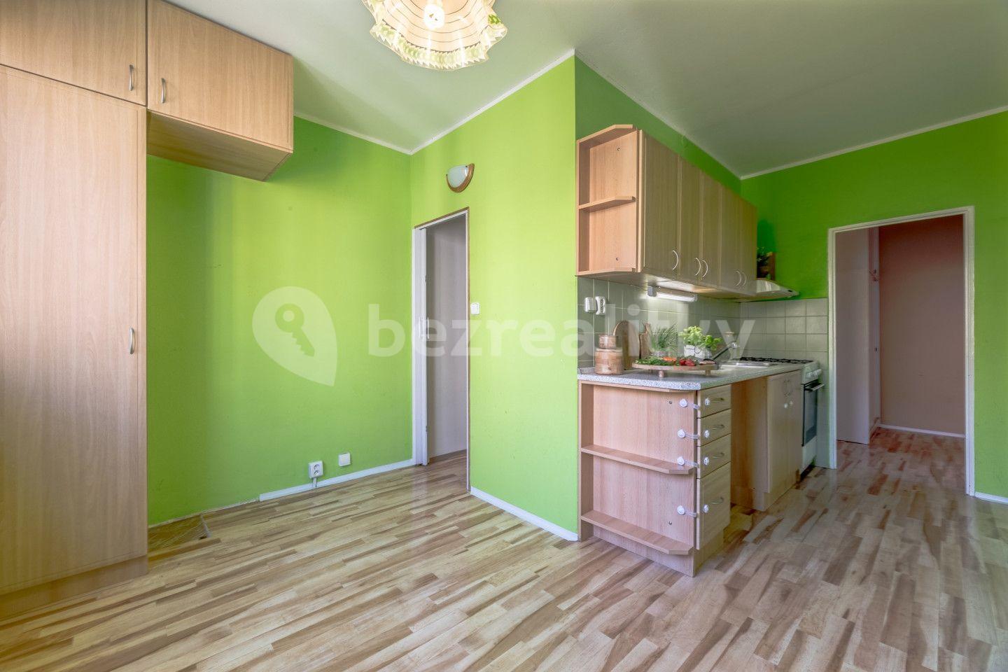 3 bedroom flat for sale, 62 m², Jizerská, Ústí nad Labem, Ústecký Region